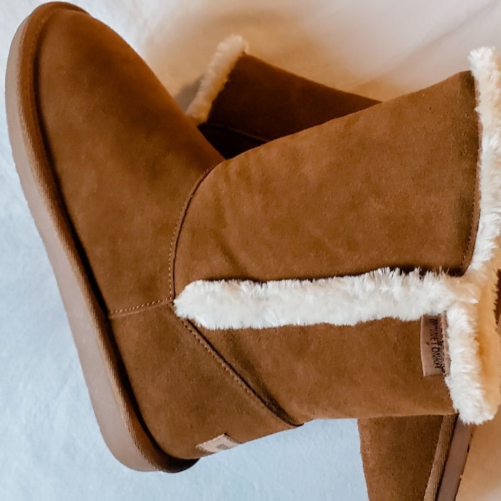 Fur Fuzzy Boots - Picture 2 of 8
